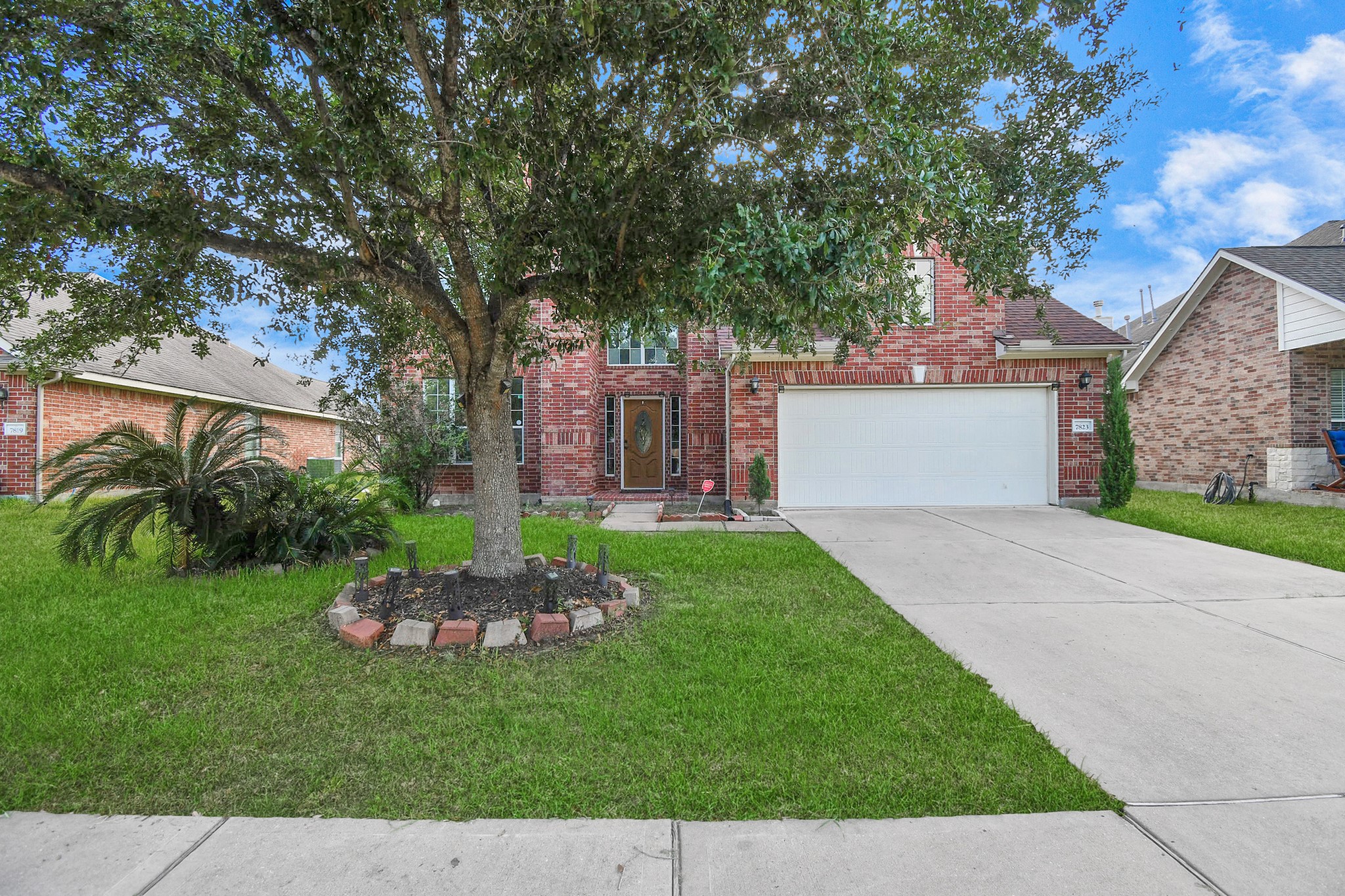 7823 Hollow Bluff Lane Richmond TX 77407