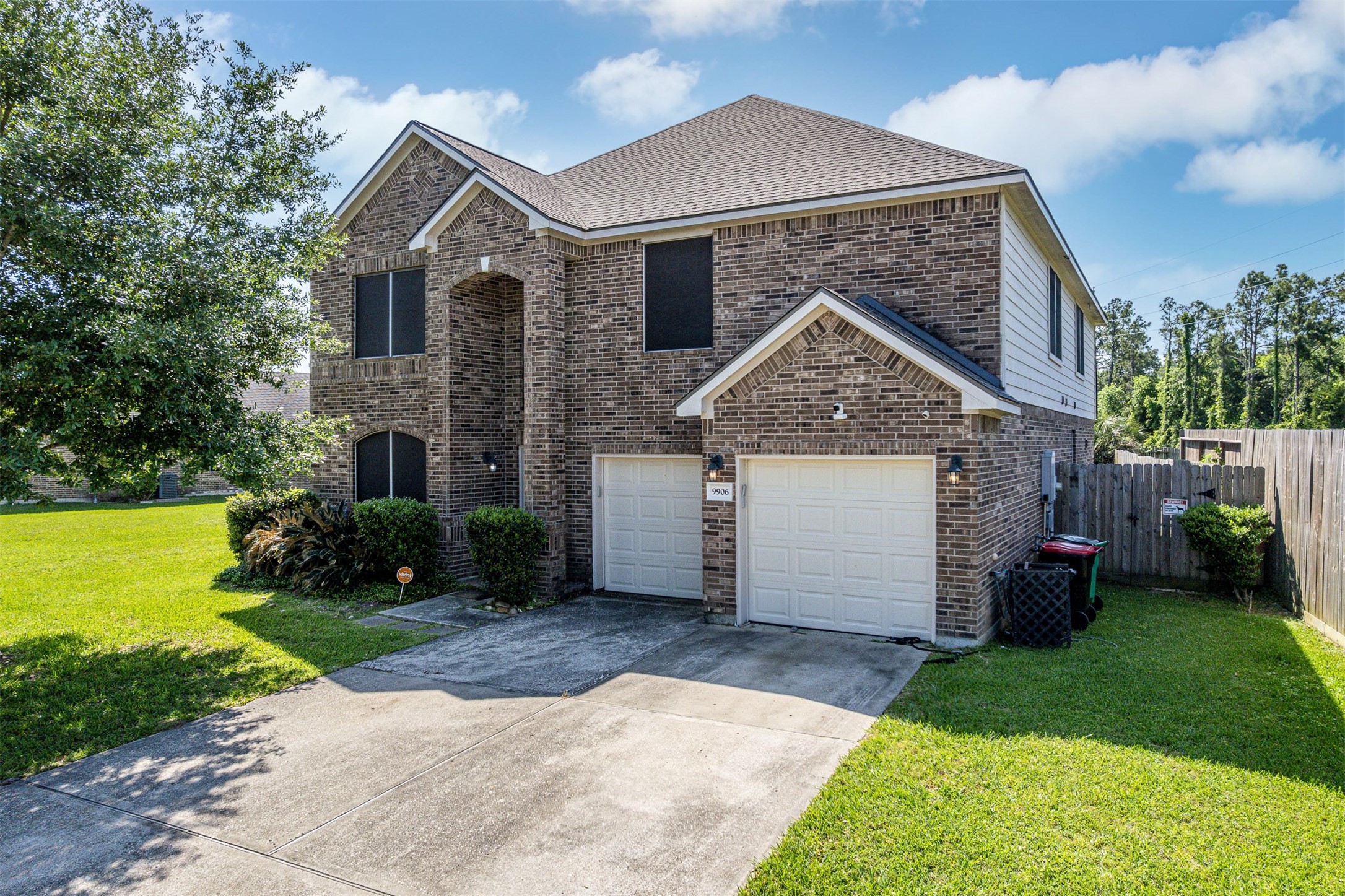 9906 Lynnwood Drive Baytown TX 77521