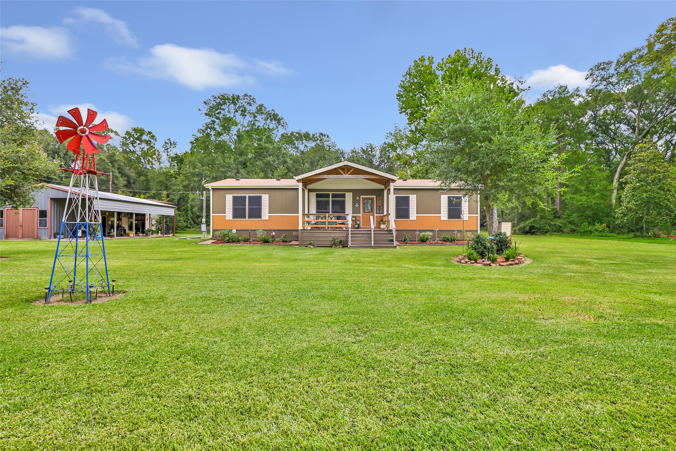 81a E Pine Drive Huffman TX 77336