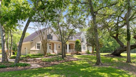 2042 Darby Lane Fresno TX 77545