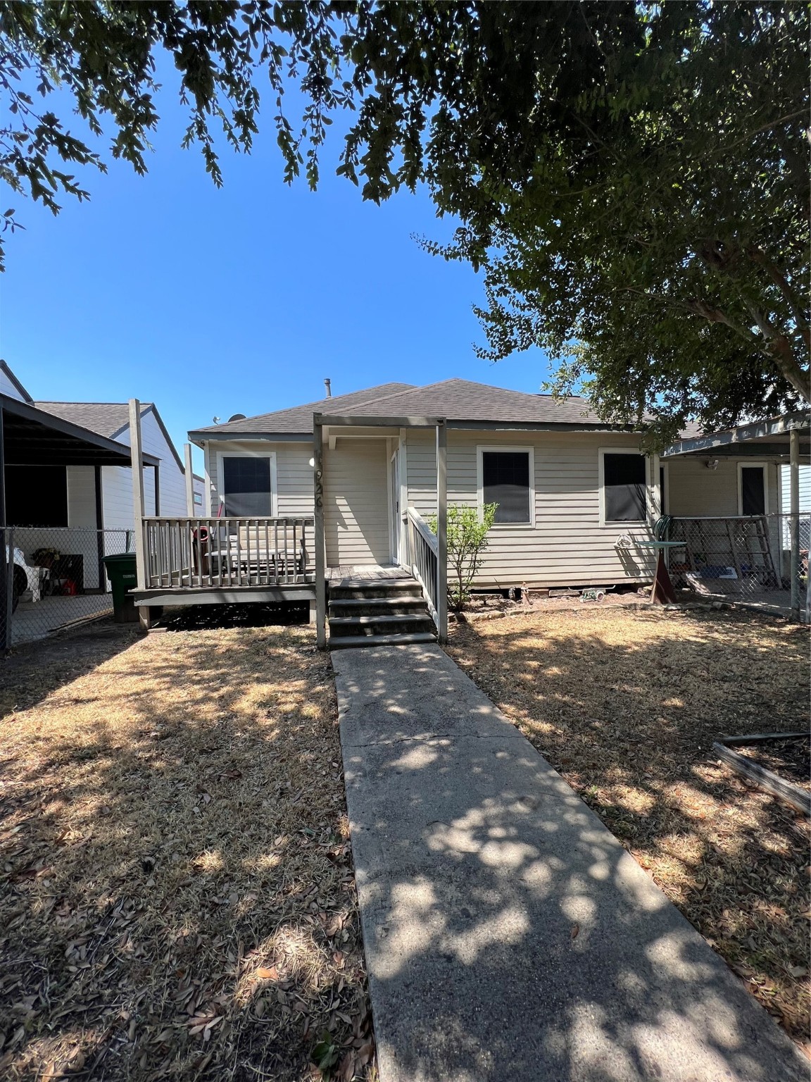 926 Hoffman Street Houston TX 77020