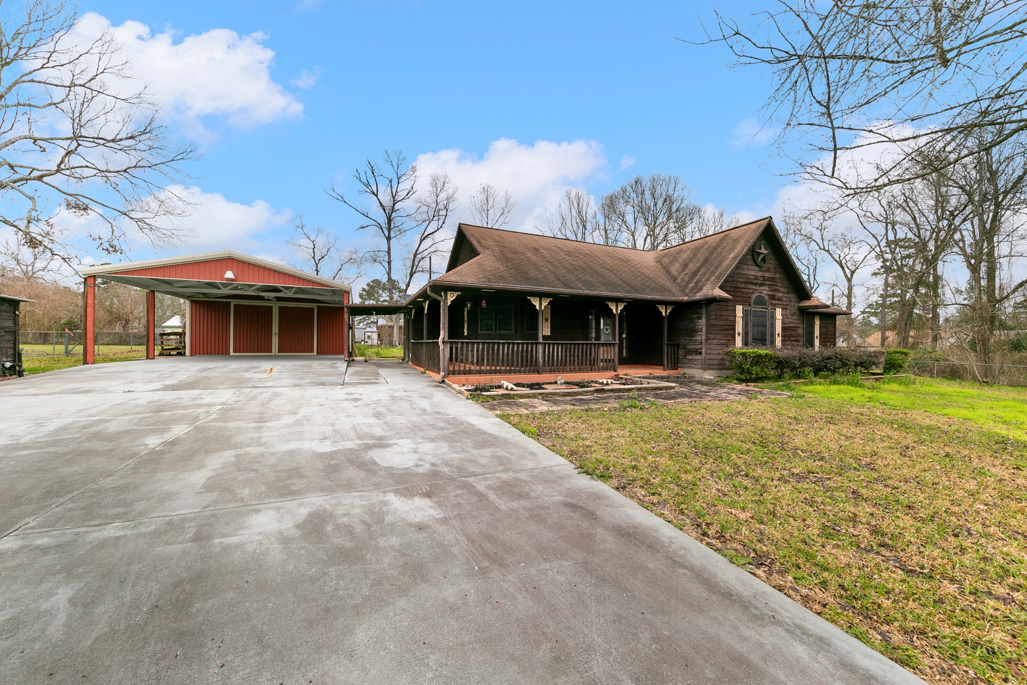 223 Sparkling Water Drive Huffman TX 77336