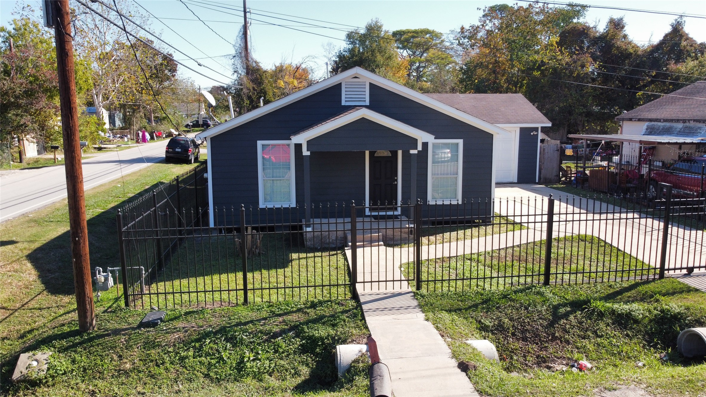 1119 Beacon Street Houston TX 77015
