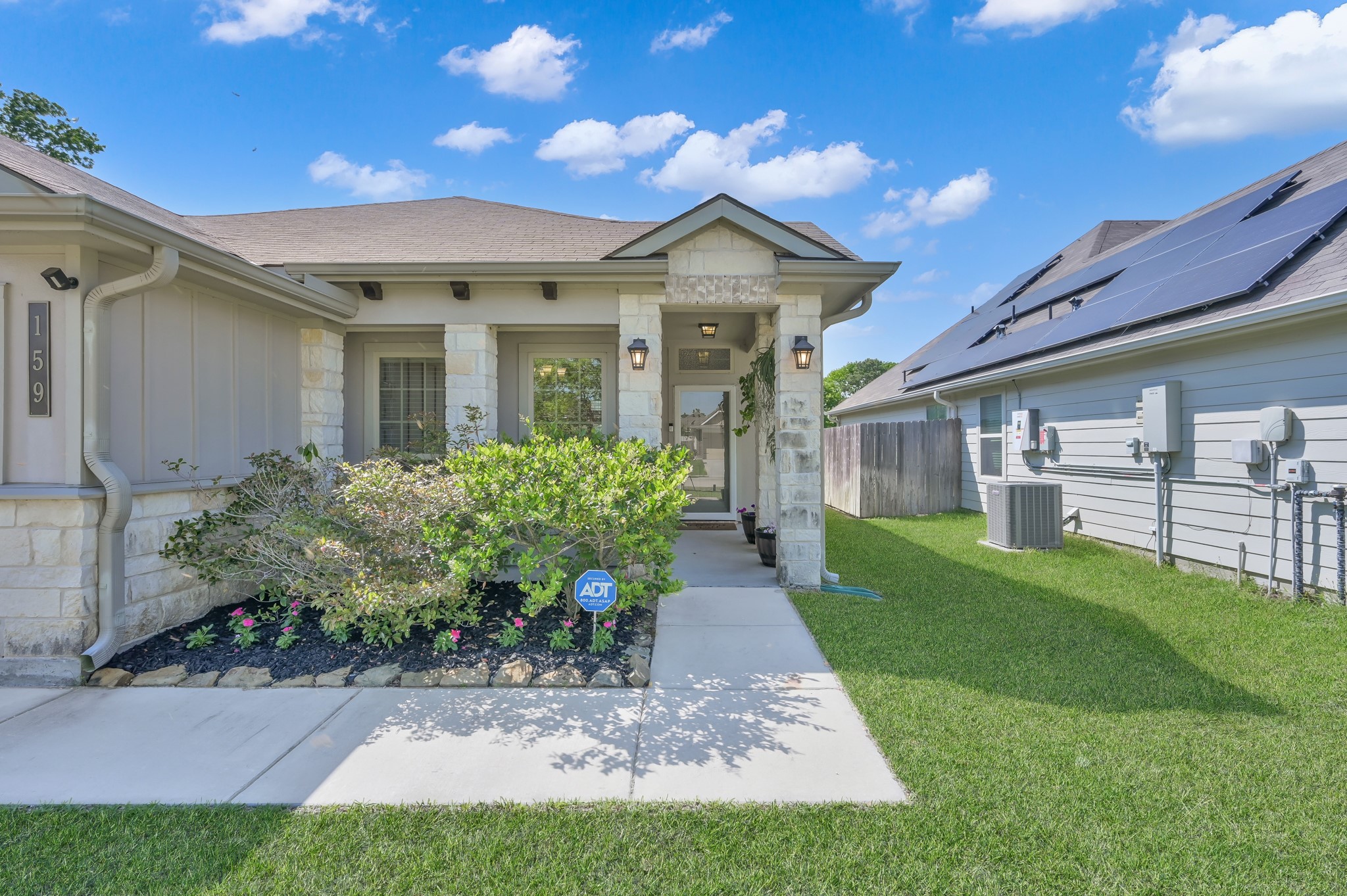 159 Brocks Lane Montgomery TX 77356