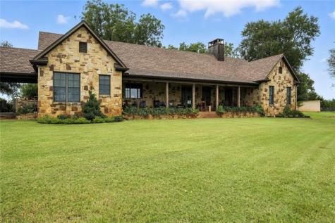 705 Antioch Road Paige TX 78659