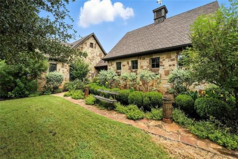705 Antioch Road Paige TX 78659