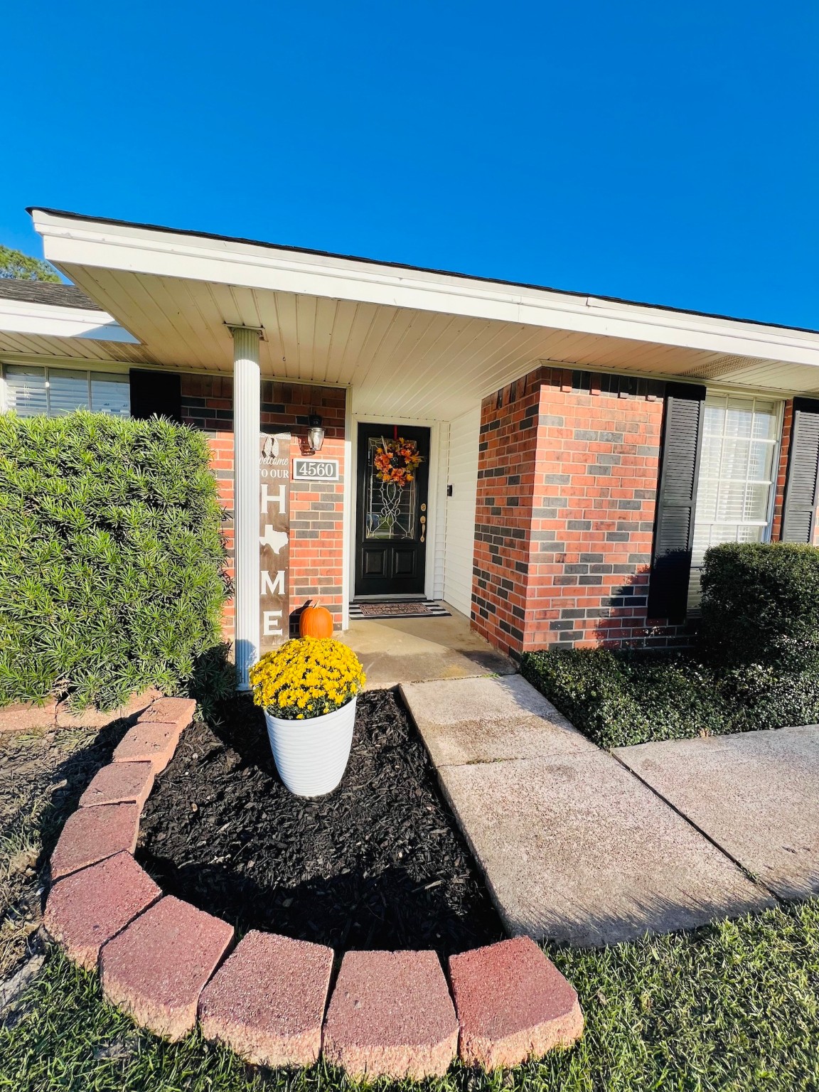 4560 Meadowbrook Street Vidor TX 77662