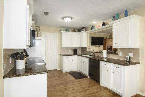 3933 Biscayne Beach Road Port Bolivar TX 77650