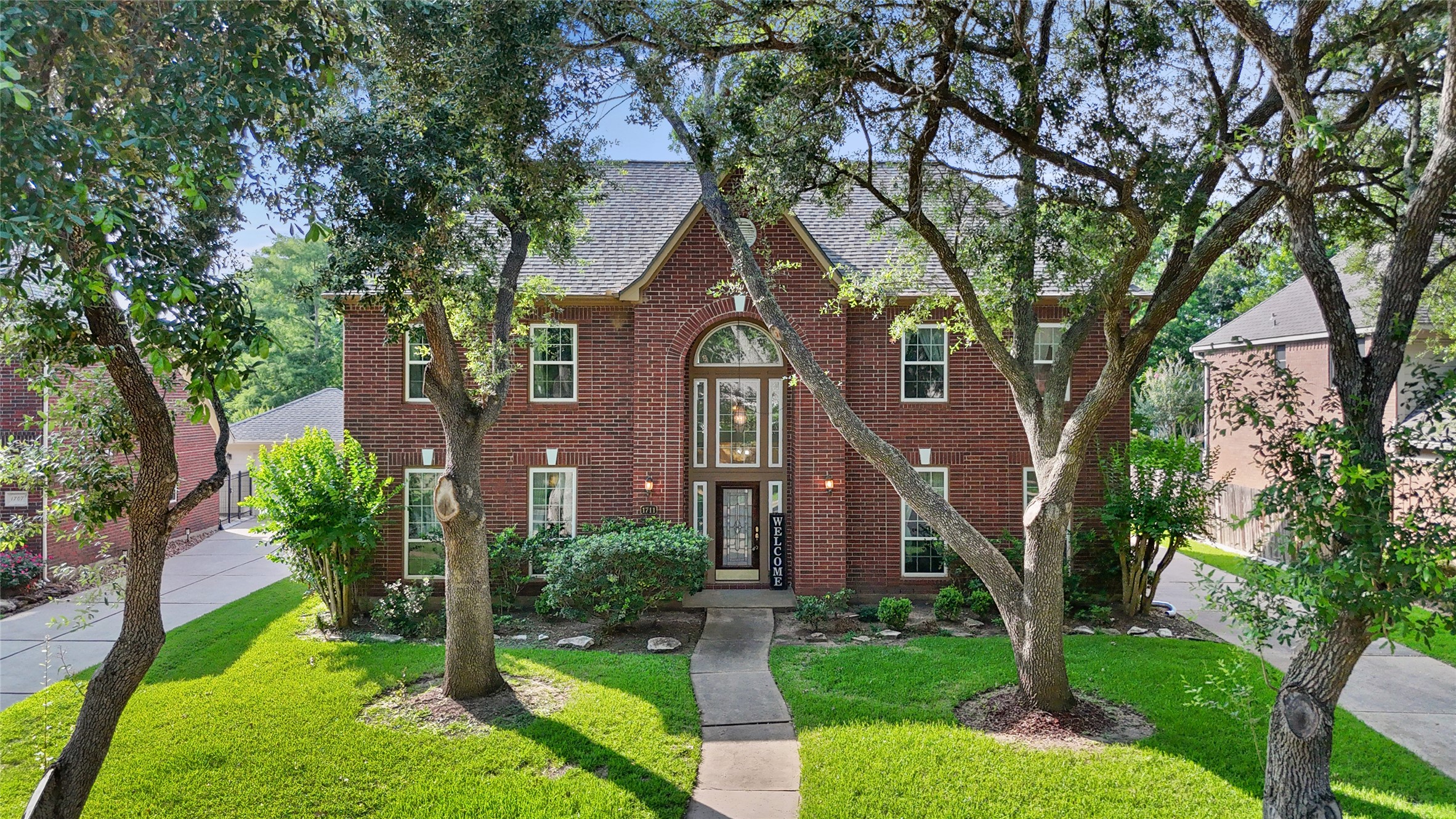 1711 Alcorn Bayou Drive Sugar Land TX 77479
