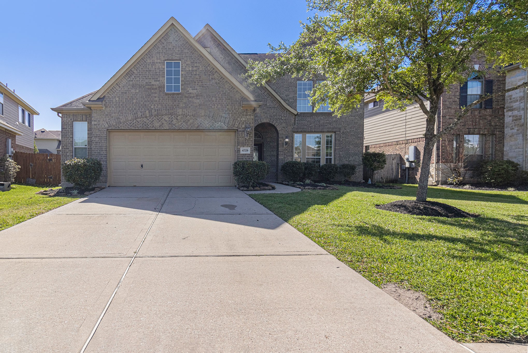 4729 La Escalona Drive League City TX 77573