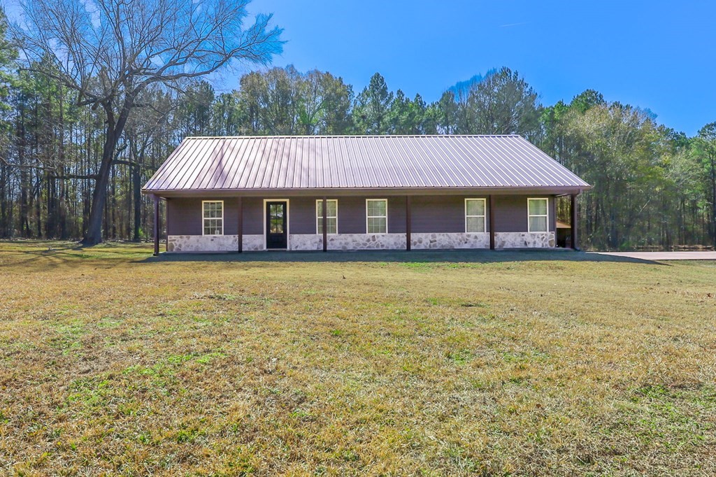 694 Harvill Road Huntington TX 75949