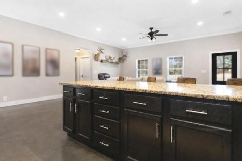 694 Harvill Road Huntington TX 75949