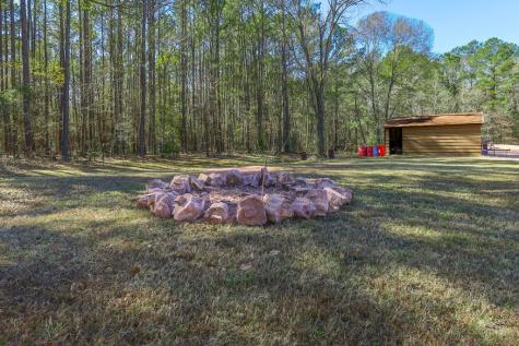 694 Harvill Road Huntington TX 75949