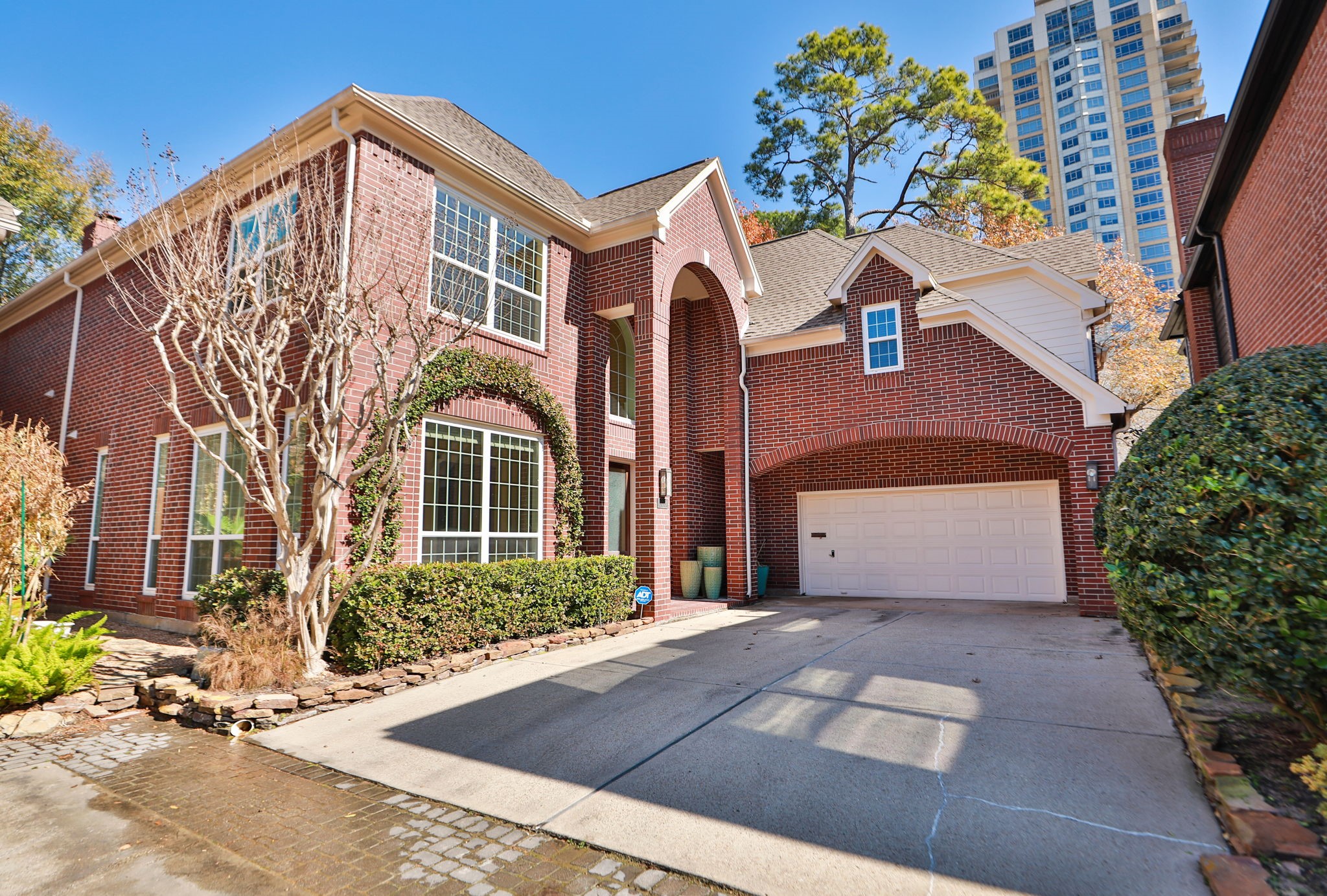 106 N Wynden Estates Court Houston TX 77056