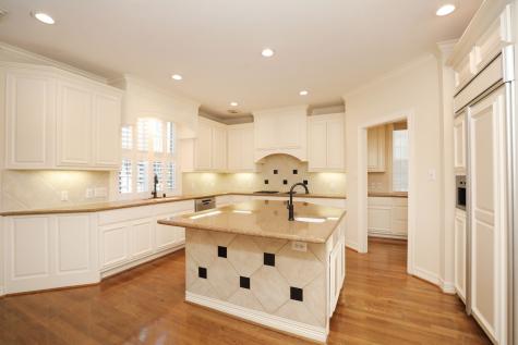 106 N Wynden Estates Court Houston TX 77056