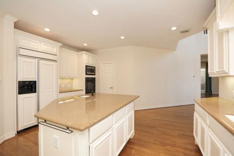 106 N Wynden Estates Court Houston TX 77056