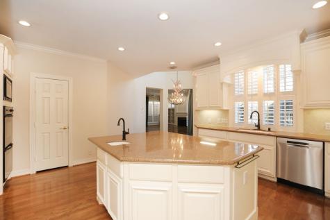 106 N Wynden Estates Court Houston TX 77056