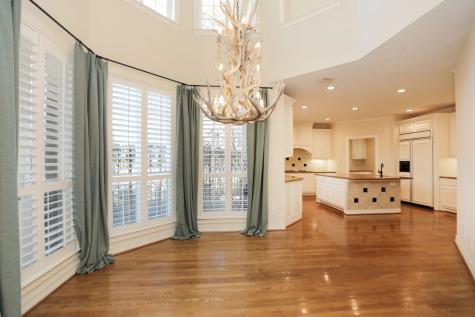 106 N Wynden Estates Court Houston TX 77056