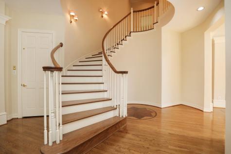 106 N Wynden Estates Court Houston TX 77056