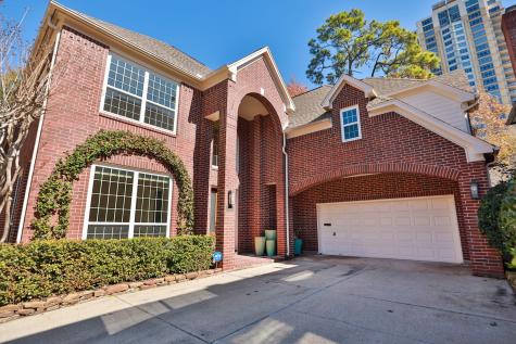 106 N Wynden Estates Court Houston TX 77056