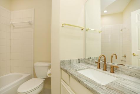 106 N Wynden Estates Court Houston TX 77056