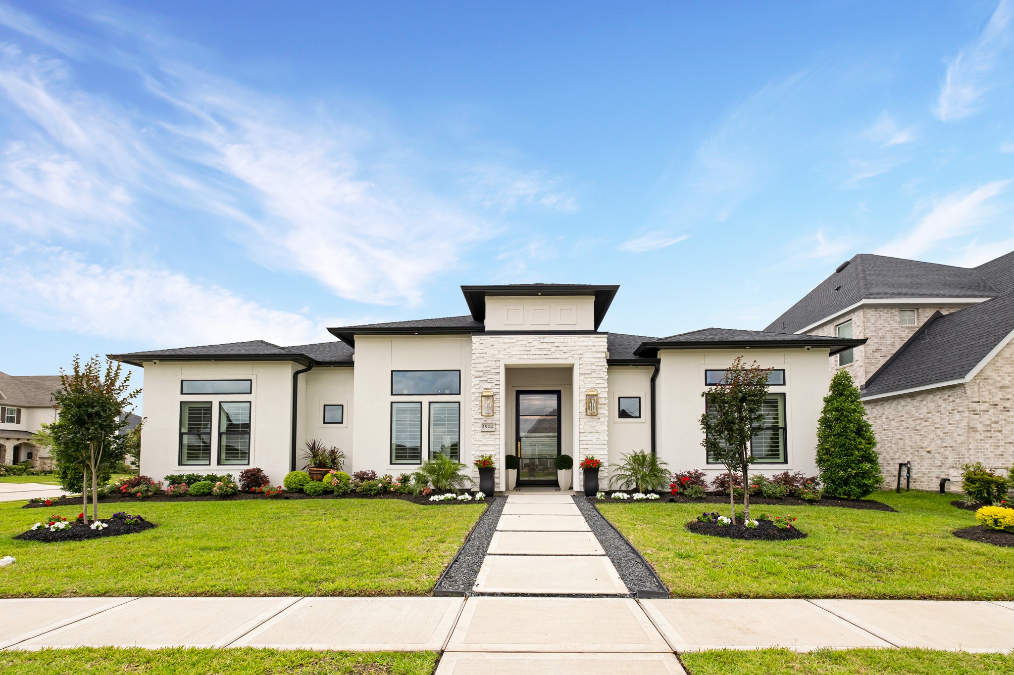 1924 Silver Point Court Friendswood TX 77546