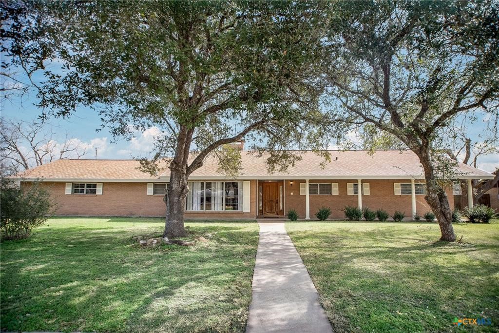 546 Brookhollow Drive Port Lavaca TX 77979