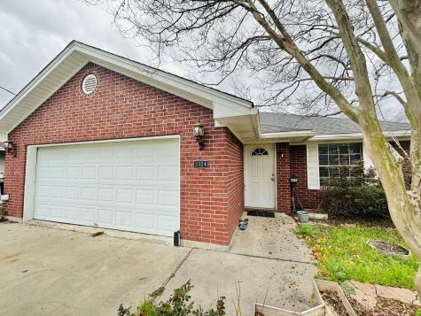2324 Avenue A Nederland TX 77627