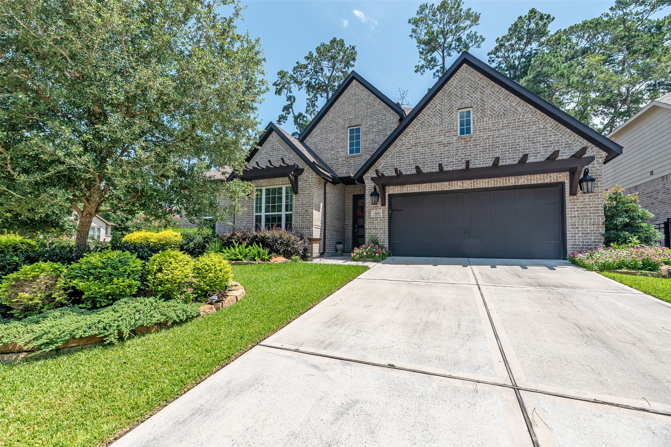 303 Astonia Court Conroe TX 77304