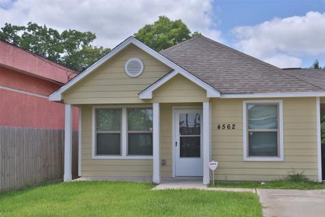 4562 Edfield Street Houston TX 77051