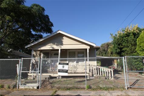 7013 Avenue E Houston TX 77011