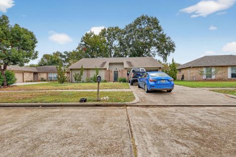 2795 Wood Hollow Drive League City TX 77573