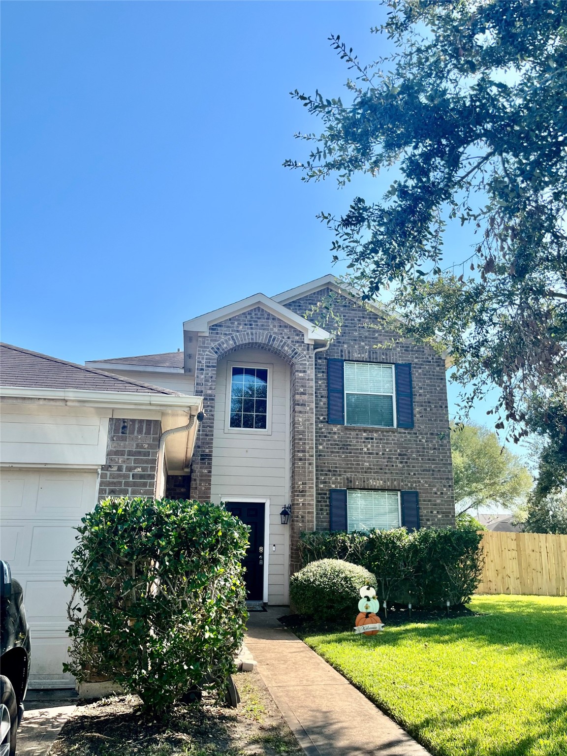9131 Creekside Court Hitchcock TX 77563