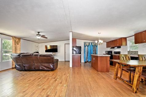 317 River Road Angleton TX 77515