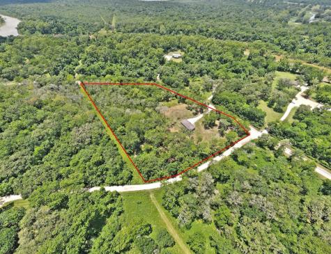 317 River Road Angleton TX 77515