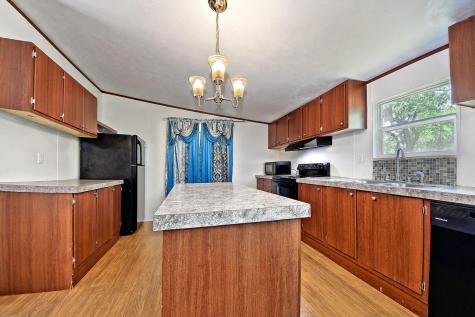 317 River Road Angleton TX 77515