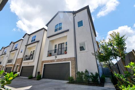 872 Wakefield Drive A Houston TX 77018