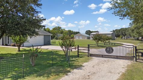 13942 Longstreet Road Willis TX 77318