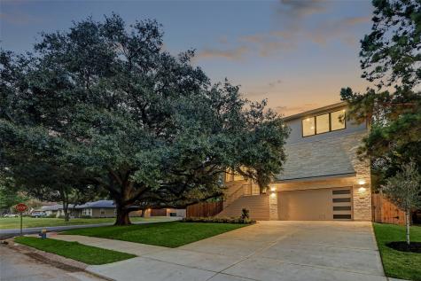2203 Gardenia Drive Houston TX 77018
