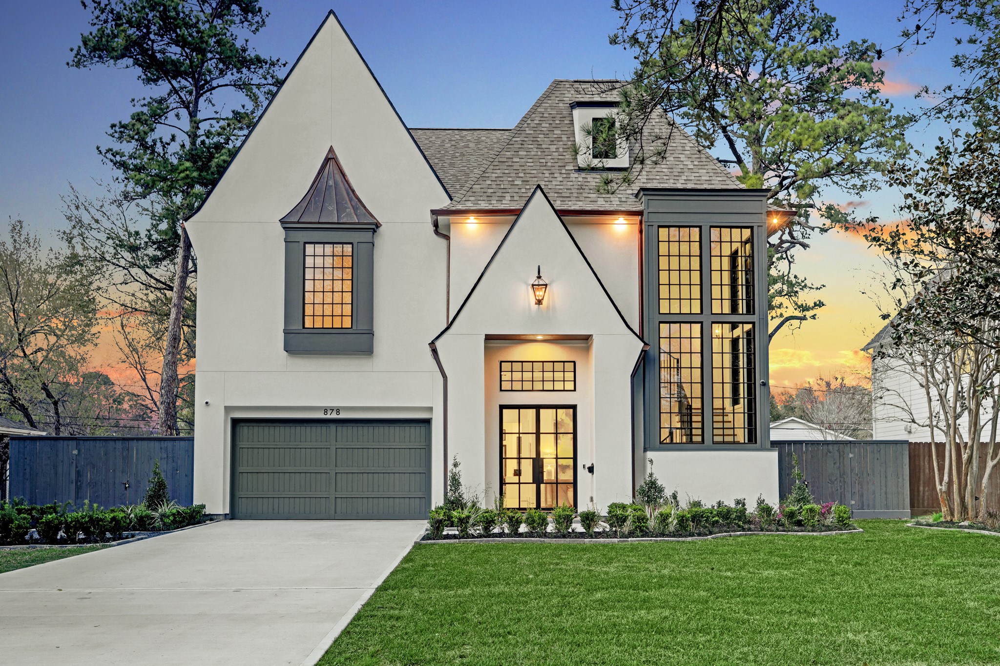 878 W 41st Street Houston TX 77018