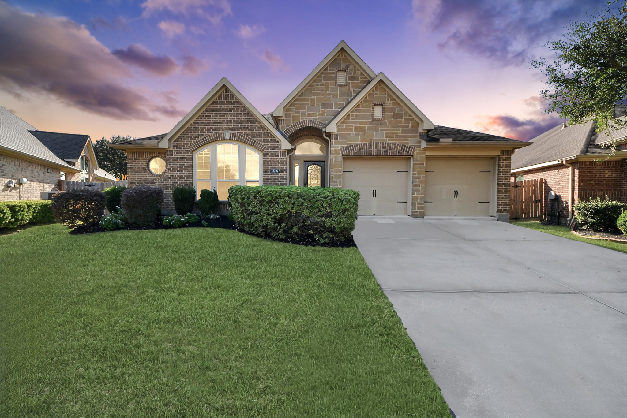 13202 Lone Creek Lane Pearland TX 77584