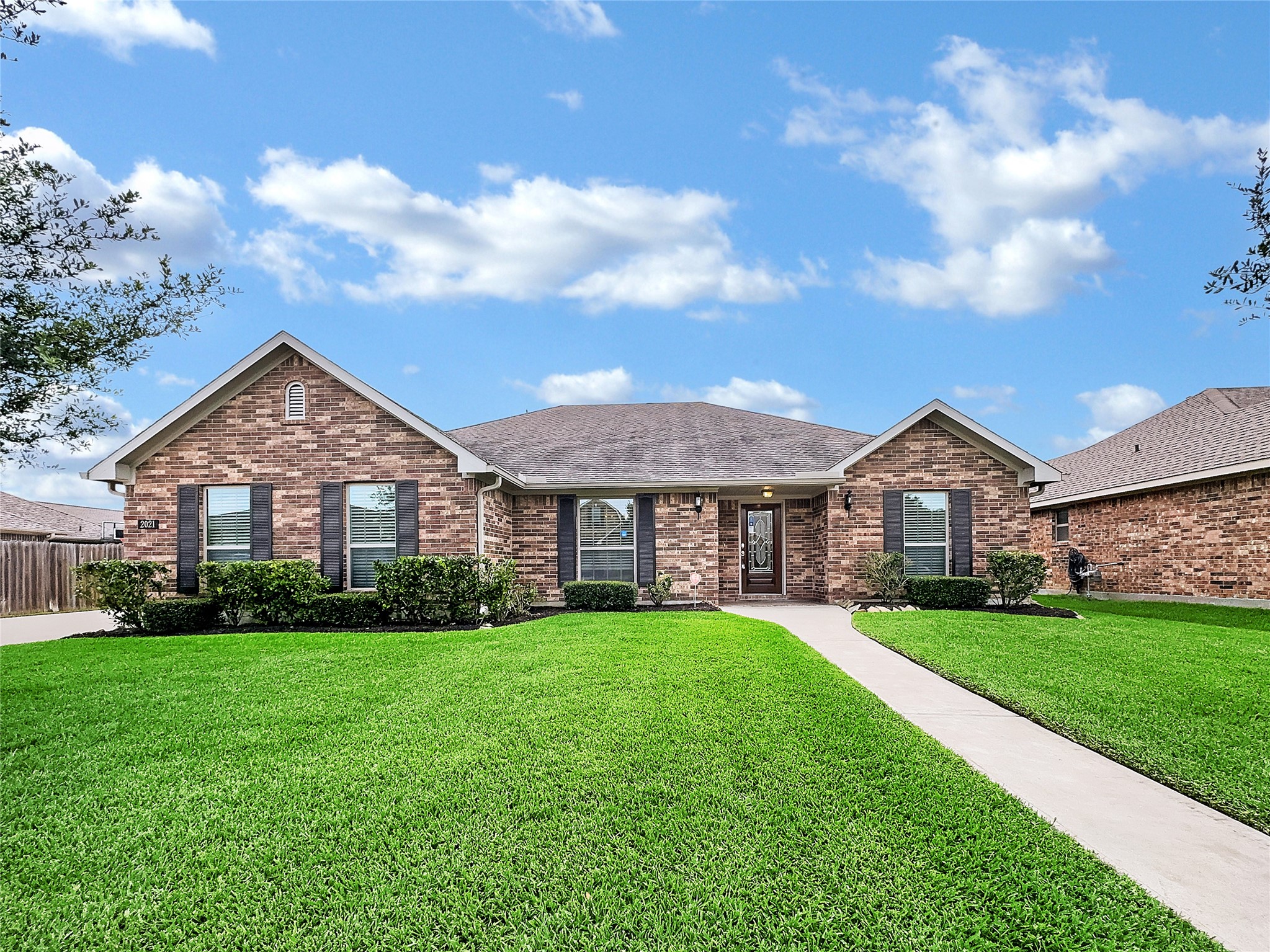 2021 Douglas Road League City TX 77573