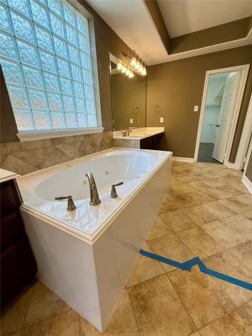 12501 Pepper Creek Lane Pearland TX 77584