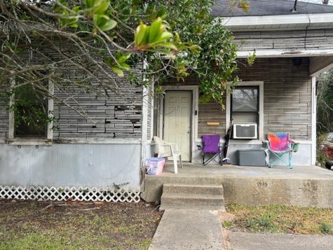 1945 Brooklyn Street Beaumont TX 77701