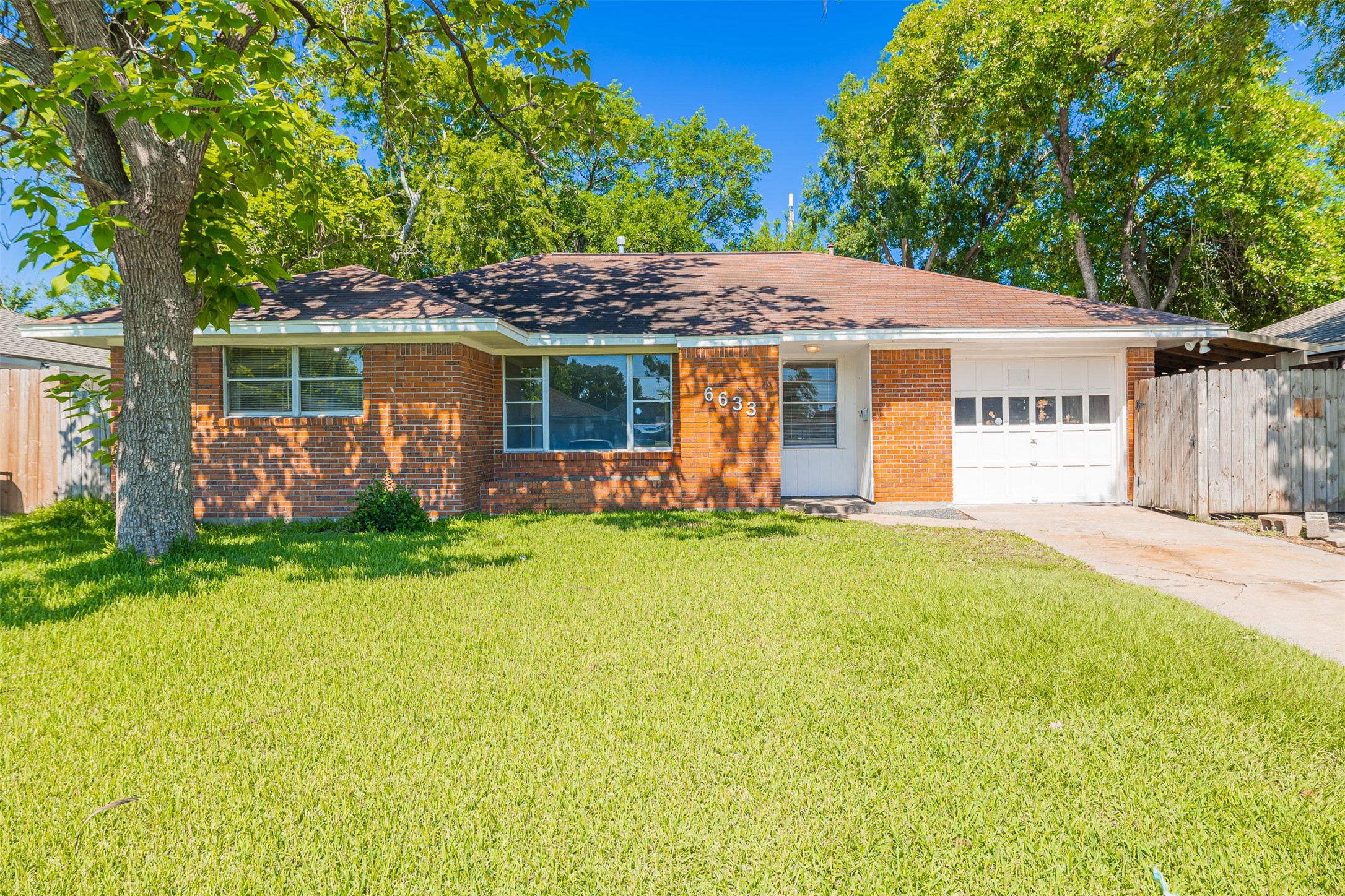 6633 Jason Street Houston TX 77074
