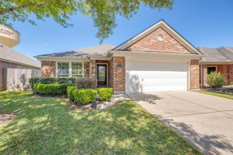 856 Falling Springs Lane League City TX 77573