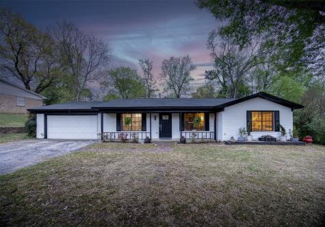 1406 E Brazos Street Palestine TX 75801