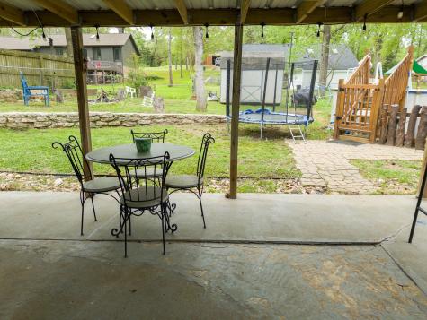 1406 E Brazos Street Palestine TX 75801