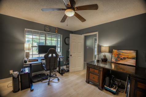 1406 E Brazos Street Palestine TX 75801
