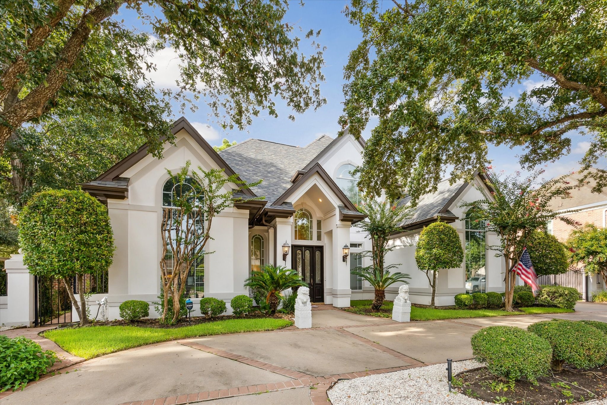 9363 Shady Lane Circle Houston TX 77063